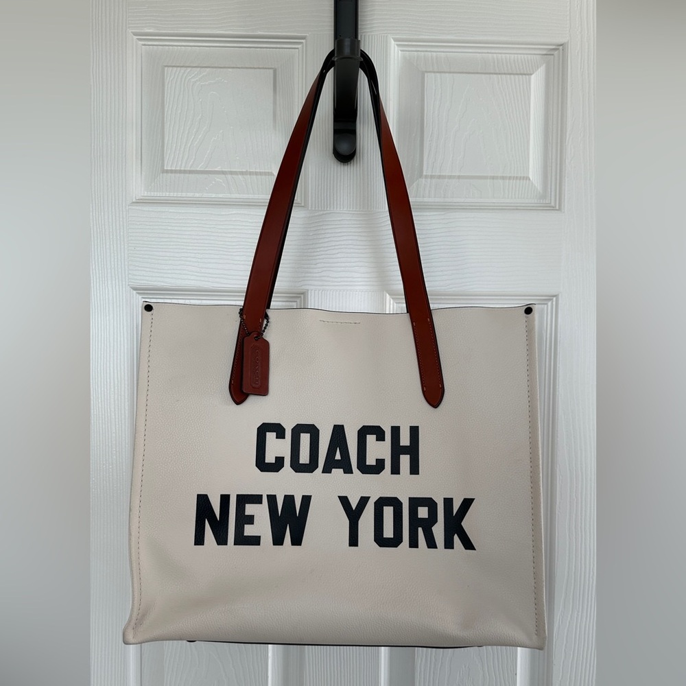 Coach Relay Tote Chalk
